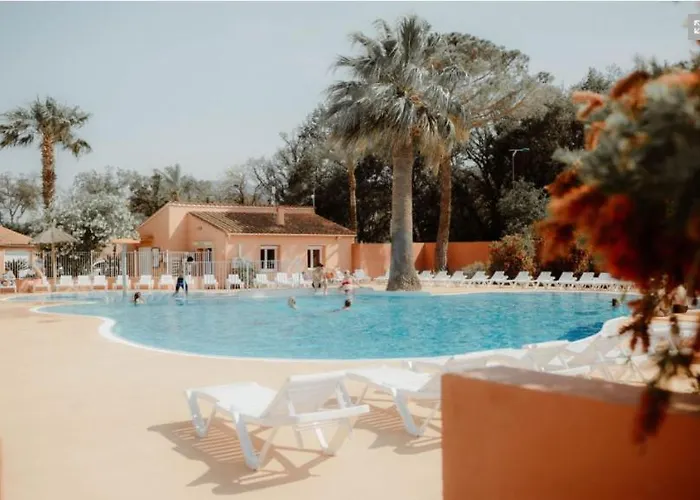 Le Rah, Moderne Et Spacieux Mobilhome, Camping Clos Du Thym Avec Piscine